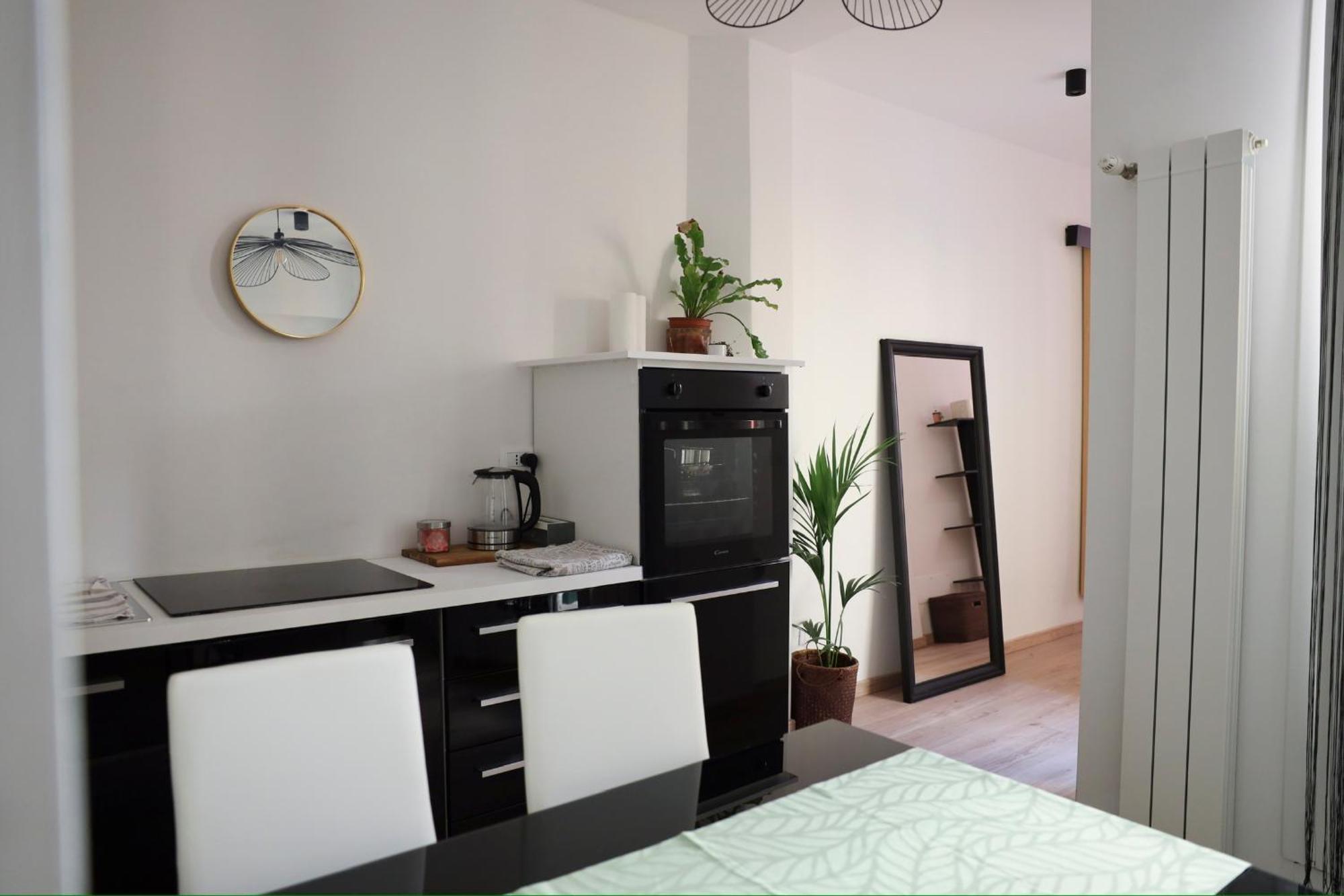 Urban Corner House Apartment Bologna Exterior photo